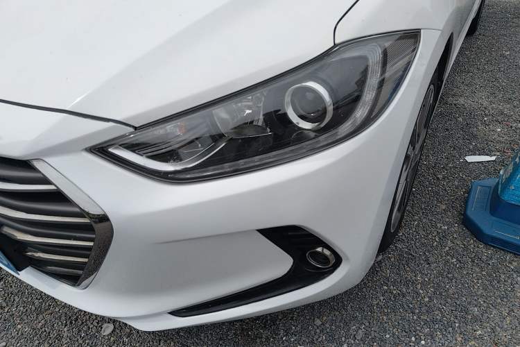 Used Hyundai Elantra (6th Generation / Lingdong) 2016 1.6L Automatic ZhiXuan – Elite Version Left Front Headlight
