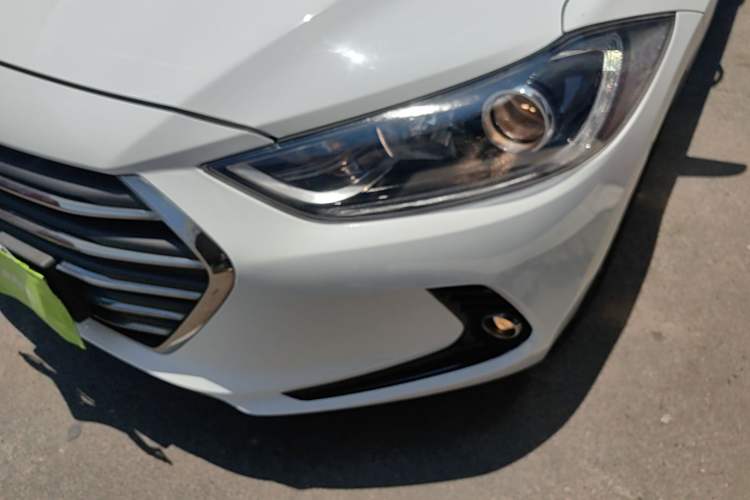 Used Hyundai Elantra (6th Generation / Lingdong) 2016 1.6L Automatic ZhiXuan – Elite Version Left Front Headlight