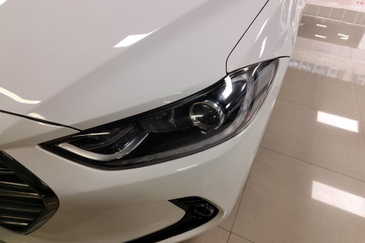 Used Hyundai Elantra (6th Generation / Lingdong) 2016 1.6L Automatic ZhiXuan – Elite Version Left Front Headlight