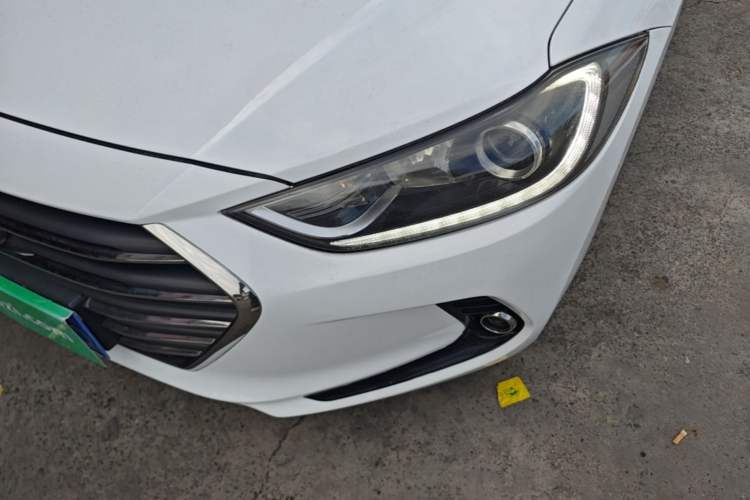 Used Hyundai Elantra (6th Generation / Lingdong) 2016 1.6L Automatic ZhiXuan – Elite Version Left Front Headlight