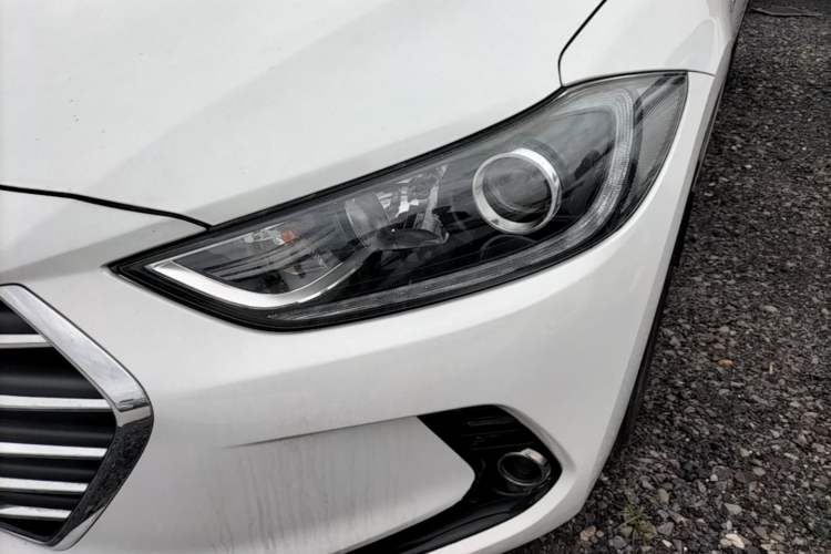 Used Hyundai Elantra (6th Generation / Lingdong) 2016 1.4T Dual-Clutch Xuan Dong · Dynamic Version Left Front Headlight