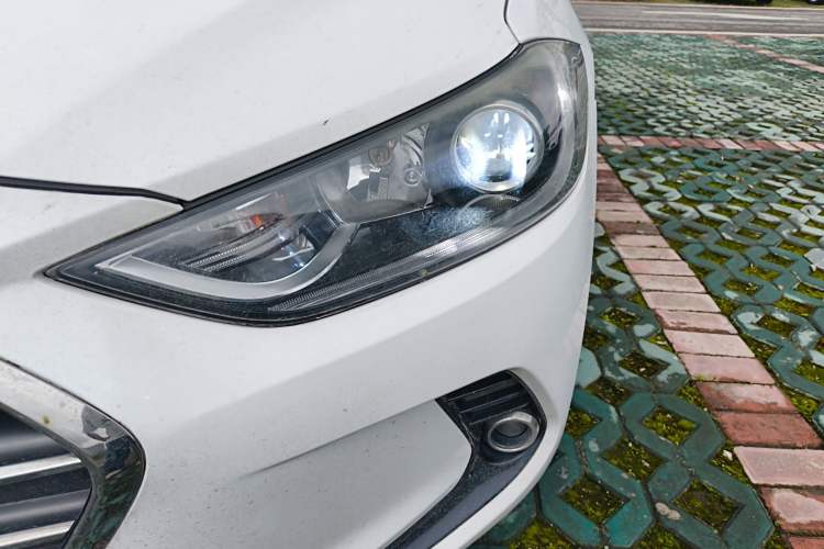 Used Hyundai Elantra (6th Generation / Lingdong) 2016 1.6L Automatic ZhiXuan – Elite Version Left Front Headlight