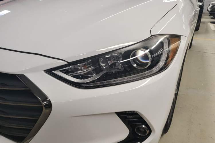 Used Hyundai Elantra (6th Generation / Lingdong) 2016 1.6L Automatic ZhiXuan – Elite Version Left Front Headlight