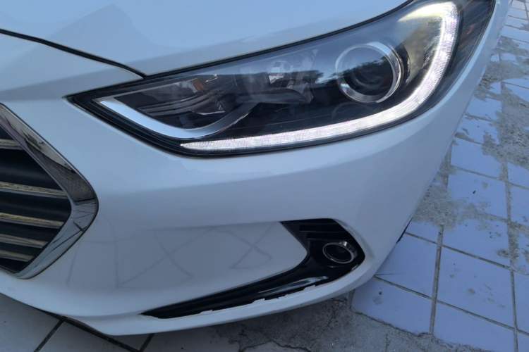 Used Hyundai Elantra (6th Generation / Lingdong) 2016 1.6L Automatic ZhiXuan – Elite Version Left Front Headlight