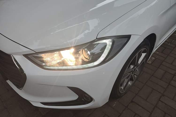 Used Hyundai Elantra (6th Generation / Lingdong) 2016 1.6L Automatic ZhiXuan – Elite Version Left Front Headlight