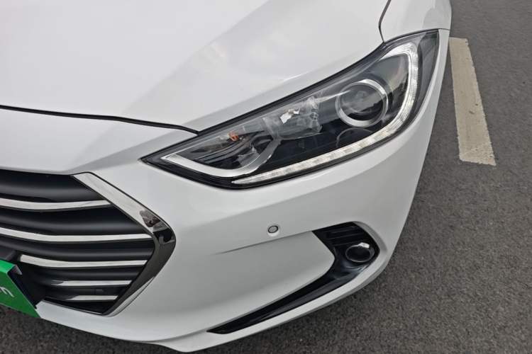 Used Hyundai Elantra (6th Generation / Lingdong) 2016 1.6L Automatic ZhiXuan · Luxury Version Left Front Headlight