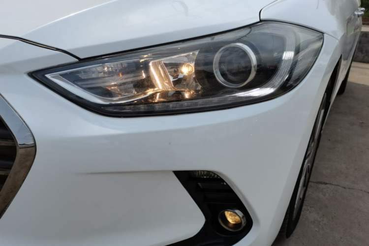Used Hyundai Elantra (6th Generation / Lingdong) 2016 1.6L Automatic ZhiXuan – Elite Version Left Front Headlight