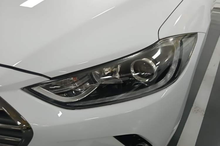 Used Hyundai Elantra (6th Generation / Lingdong) 2016 1.6L Automatic ZhiXuan – Elite Version Left Front Headlight