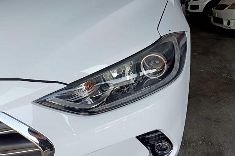 Used Hyundai Elantra (6th Generation / Lingdong) 2016 1.6L Automatic ZhiXuan – Elite Version Left Front Headlight