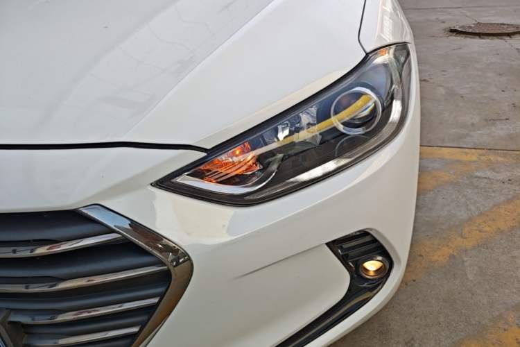 Used Hyundai Elantra (6th Generation / Lingdong) 2016 1.6L Automatic ZhiXuan – Elite Version Left Front Headlight