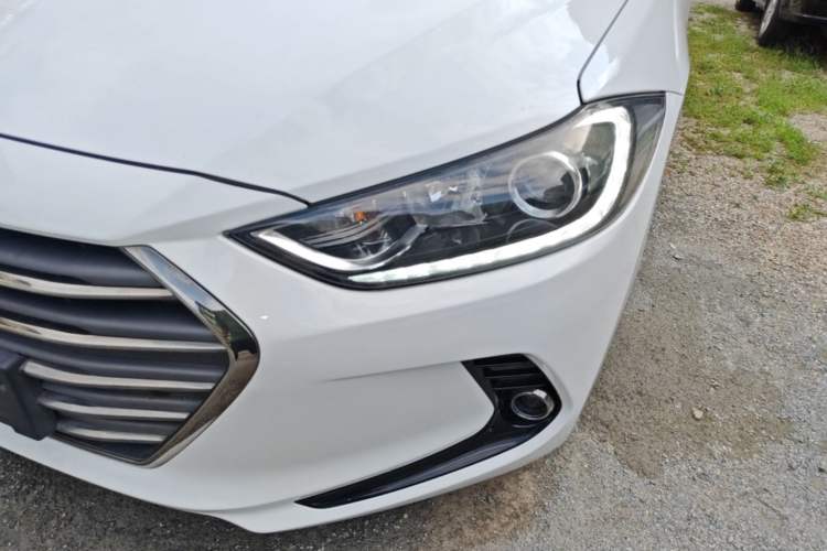 Used Hyundai Elantra (6th Generation / Lingdong) 2016 1.6L Automatic ZhiXuan – Elite Version Left Front Headlight