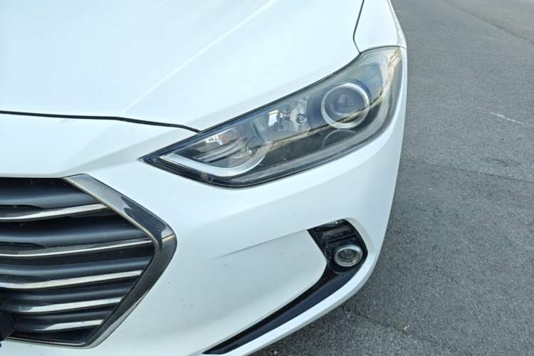 Used Hyundai Elantra (6th Generation / Lingdong) 2016 1.6L Automatic ZhiXuan – Elite Version Left Front Headlight