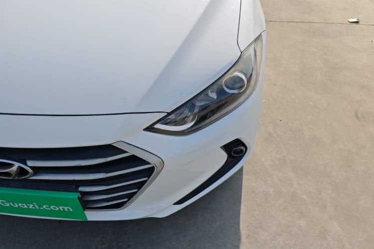 Used Hyundai Elantra (6th Generation / Lingdong) 2016 1.4T Dual-Clutch Xuan Dong · Dynamic Version Left Front Headlight