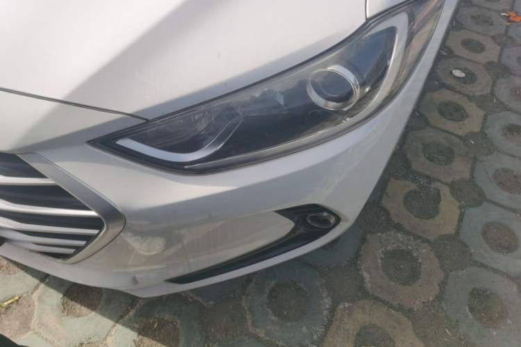 Used Hyundai Elantra (6th Generation / Lingdong) 2016 1.6L Manual ZhiXuan · Dynamic Model Left Front Headlight