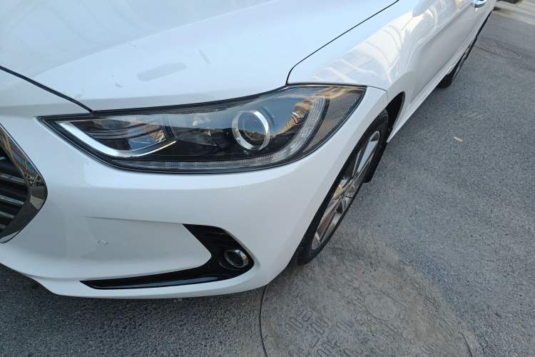 Used Hyundai Elantra (6th Generation / Lingdong) 2016 1.6L Automatic ZhiXuan – Elite Version Left Front Headlight
