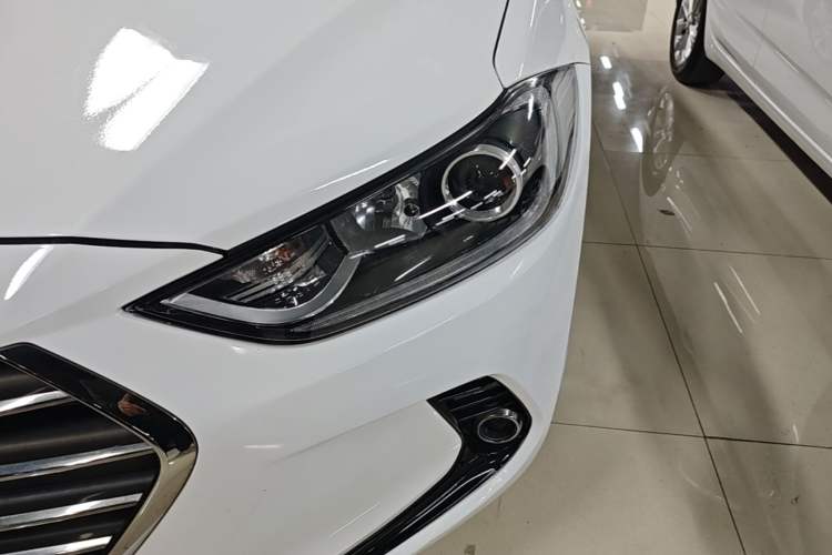 Used Hyundai Elantra (6th Generation / Lingdong) 2016 1.6L Automatic ZhiXuan – Elite Version Left Front Headlight