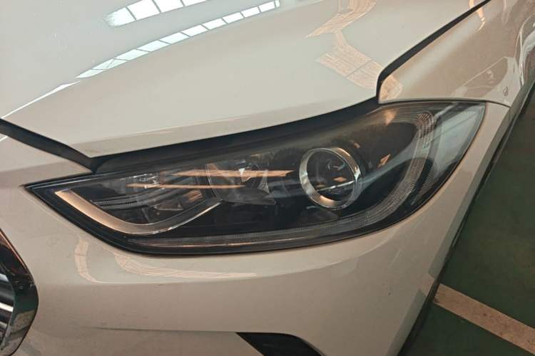 Used Hyundai Elantra (6th Generation / Lingdong) 2016 1.6L Automatic ZhiXuan – Elite Version Left Front Headlight