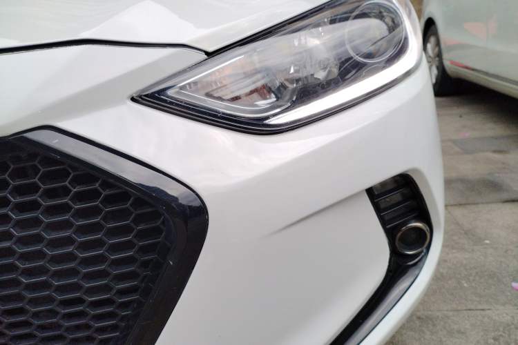Used Hyundai Elantra (6th Generation / Lingdong) 2016 1.4T Dual-Clutch Xuan Dong · Dynamic Version Left Front Headlight