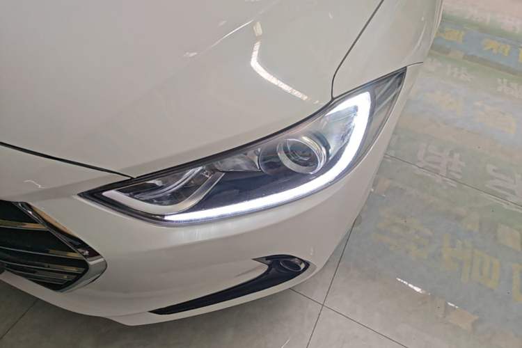 Used Hyundai Elantra (6th Generation / Lingdong) 2016 1.6L Automatic ZhiXuan – Elite Version Left Front Headlight