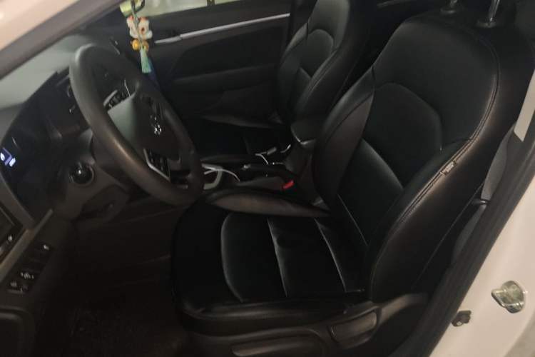 Used Hyundai Elantra (6th Generation / Lingdong) 2016 1.6L Automatic ZhiXuan – Elite Version Left Front Seat