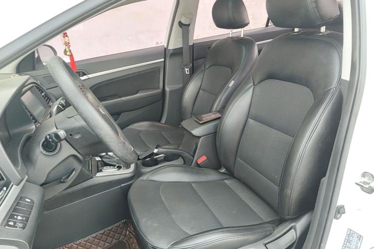Used Hyundai Elantra (6th Generation / Lingdong) 2016 1.6L Automatic ZhiXuan – Elite Version Left Front Seat