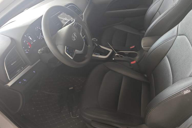 Used Hyundai Elantra (6th Generation / Lingdong) 2016 1.6L Automatic ZhiXuan – Elite Version Left Front Seat