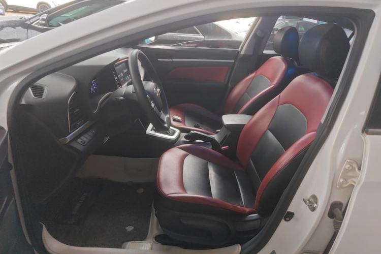 Used Hyundai Elantra (6th Generation / Lingdong) 2016 1.6L Automatic ZhiXuan – Elite Version Left Front Seat