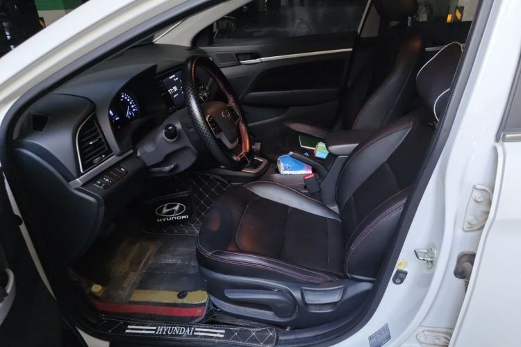 Used Hyundai Elantra (6th Generation / Lingdong) 2016 1.6L Automatic ZhiXuan – Elite Version Left Front Seat