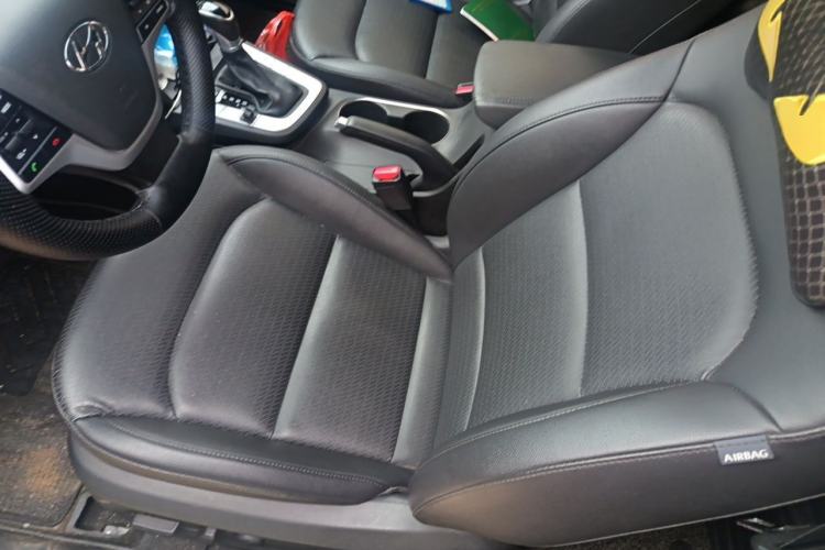 Used Hyundai Elantra (6th Generation / Lingdong) 2016 1.6L Automatic ZhiXuan · Luxury Version Left Front Seat