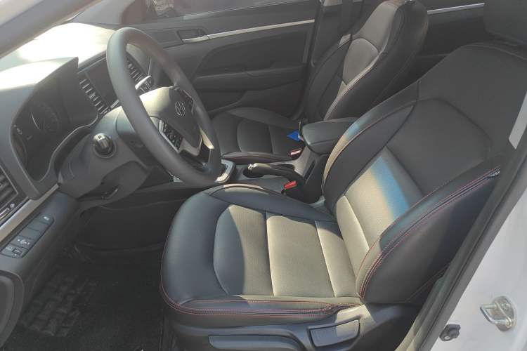 Used Hyundai Elantra (6th Generation / Lingdong) 2016 1.6L Automatic ZhiXuan – Elite Version Left Front Seat