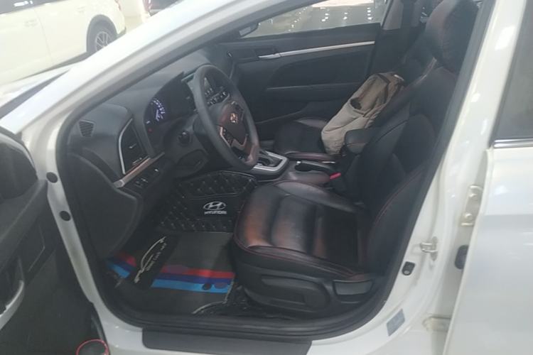 Used Hyundai Elantra (6th Generation / Lingdong) 2016 1.6L Automatic ZhiXuan – Elite Version Left Front Seat