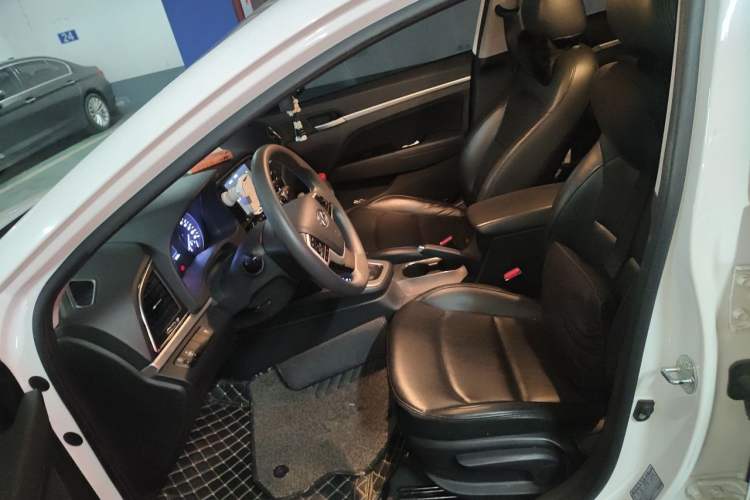 Used Hyundai Elantra (6th Generation / Lingdong) 2016 1.6L Automatic ZhiXuan – Elite Version Left Front Seat