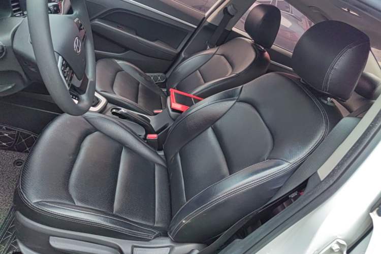 Used Hyundai Elantra (6th Generation / Lingdong) 2016 1.6L Automatic ZhiXuan – Elite Version Left Front Seat