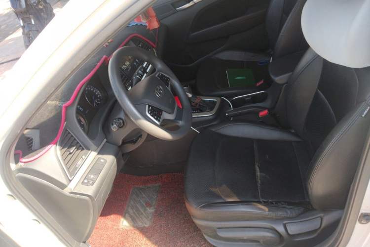Used Hyundai Elantra (6th Generation / Lingdong) 2016 1.6L Automatic ZhiXuan – Elite Version Left Front Seat