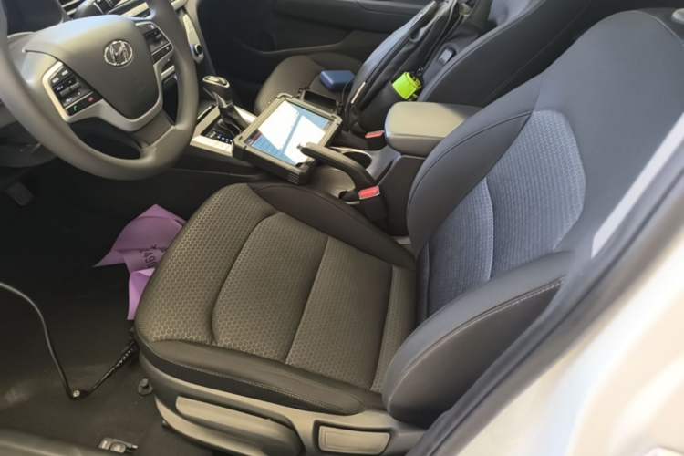 Used Hyundai Elantra (6th Generation / Lingdong) 2016 1.6L Automatic ZhiXuan – Elite Version Left Front Seat