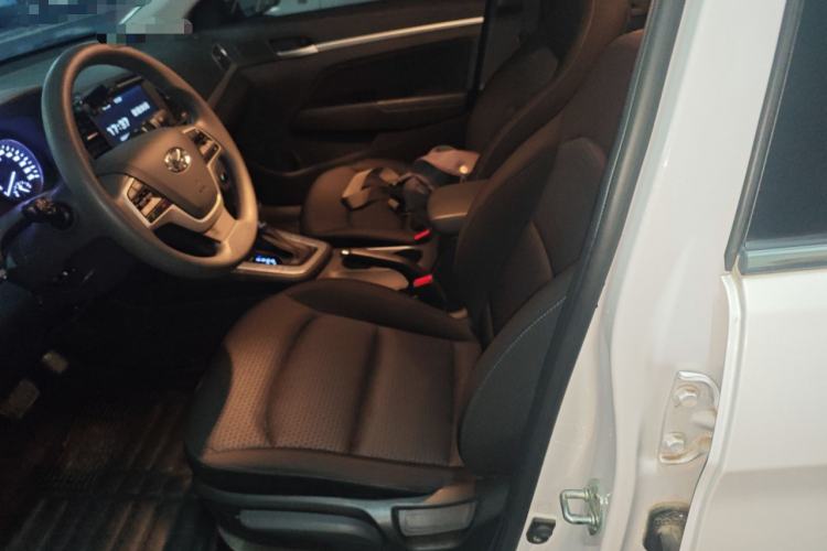 Used Hyundai Elantra (6th Generation / Lingdong) 2016 1.6L Automatic ZhiXuan – Elite Version Left Front Seat