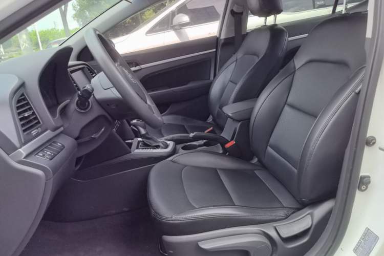 Used Hyundai Elantra (6th Generation / Lingdong) 2016 1.6L Automatic ZhiXuan – Elite Version Left Front Seat