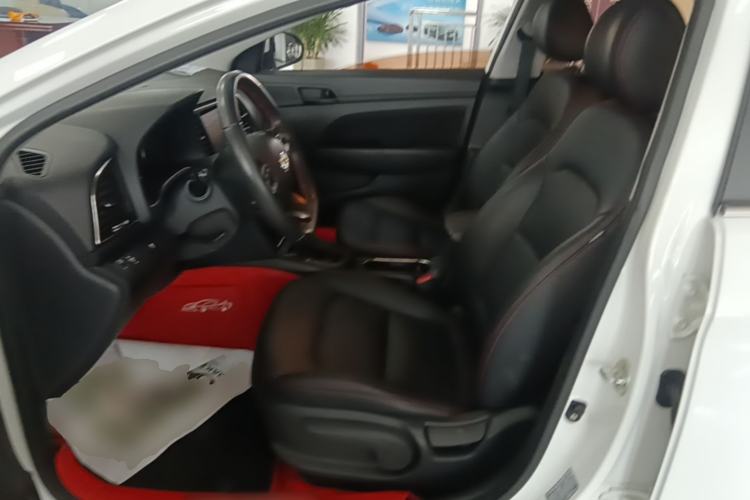 Used Hyundai Elantra (6th Generation / Lingdong) 2016 1.4T Dual-Clutch Xuan Dong · Dynamic Version Left Front Seat