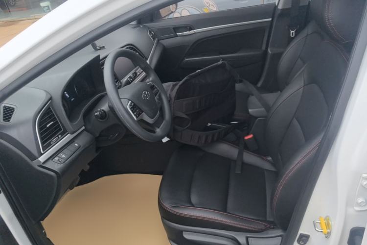 Used Hyundai Elantra (6th Generation / Lingdong) 2016 1.6L Automatic ZhiXuan – Elite Version Left Front Seat
