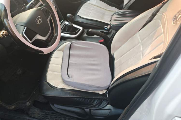 Used Hyundai Elantra (6th Generation / Lingdong) 2016 1.6L Manual ZhiXuan·Youth Edition Left Front Seat