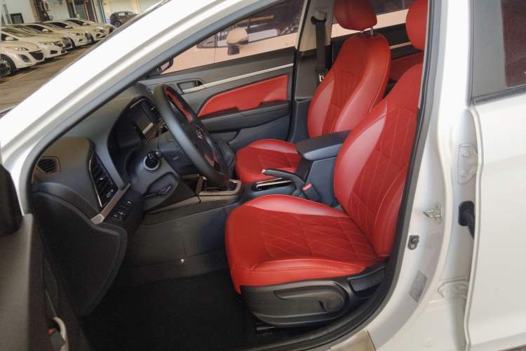 Used Hyundai Elantra (6th Generation / Lingdong) 2016 1.6L Automatic ZhiXuan – Elite Version Left Front Seat