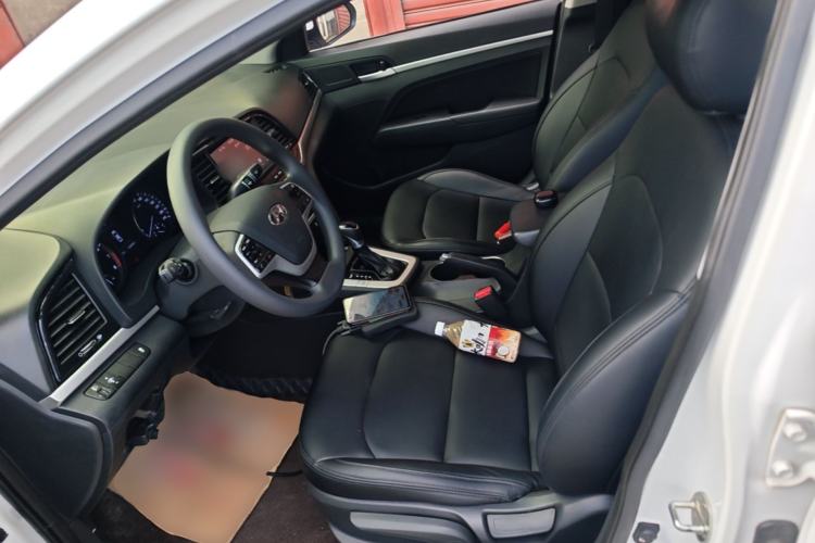 Used Hyundai Elantra (6th Generation / Lingdong) 2016 1.6L Automatic ZhiXuan – Elite Version Left Front Seat