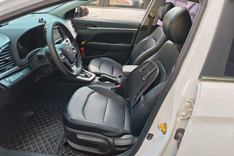 Used Hyundai Elantra (6th Generation / Lingdong) 2016 1.6L Automatic ZhiXuan – Elite Version Left Front Seat