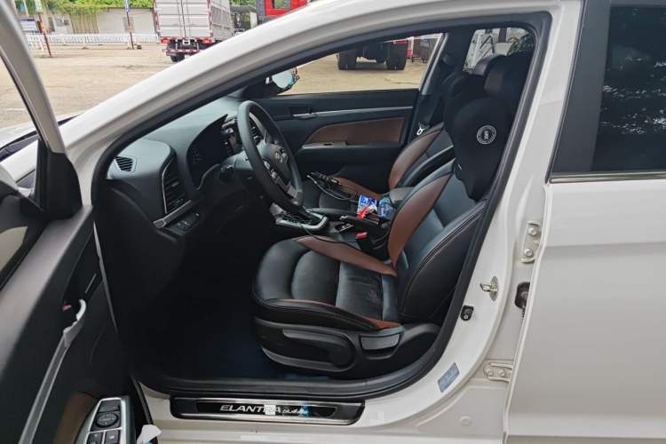 Used Hyundai Elantra (6th Generation / Lingdong) 2016 1.6L Automatic ZhiXuan – Elite Version Left Front Seat