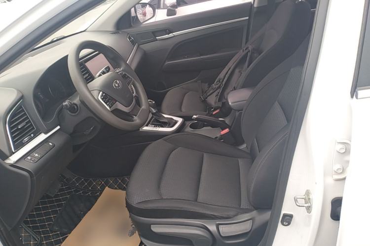 Used Hyundai Elantra (6th Generation / Lingdong) 2016 1.6L Automatic ZhiXuan – Elite Version Left Front Seat