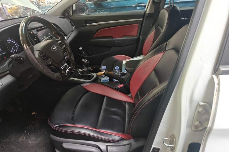 Used Hyundai Elantra (6th Generation / Lingdong) 2016 1.6L Manual ZhiXuan · Dynamic Model Left Front Seat