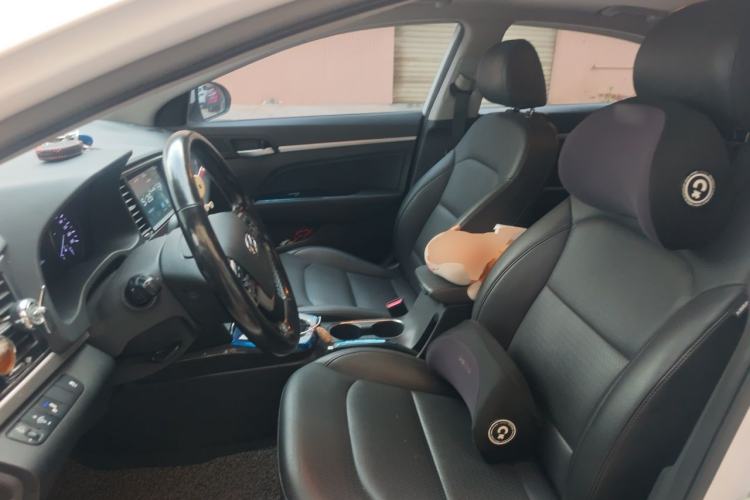 Used Hyundai Elantra (6th Generation / Lingdong) 2016 1.6L Automatic ZhiXuan · Luxury Version Left Front Seat