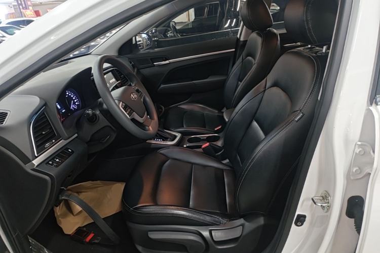 Used Hyundai Elantra (6th Generation / Lingdong) 2016 1.6L Automatic ZhiXuan – Elite Version Left Front Seat