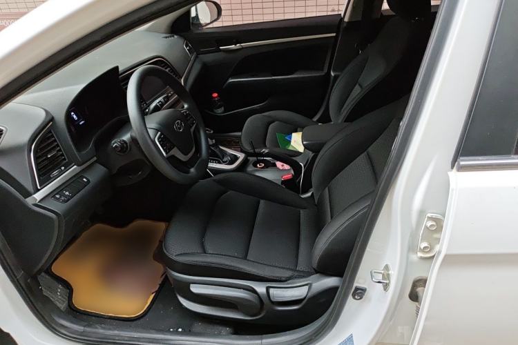 Used Hyundai Elantra (6th Generation / Lingdong) 2016 1.6L Automatic ZhiXuan – Elite Version Left Front Seat