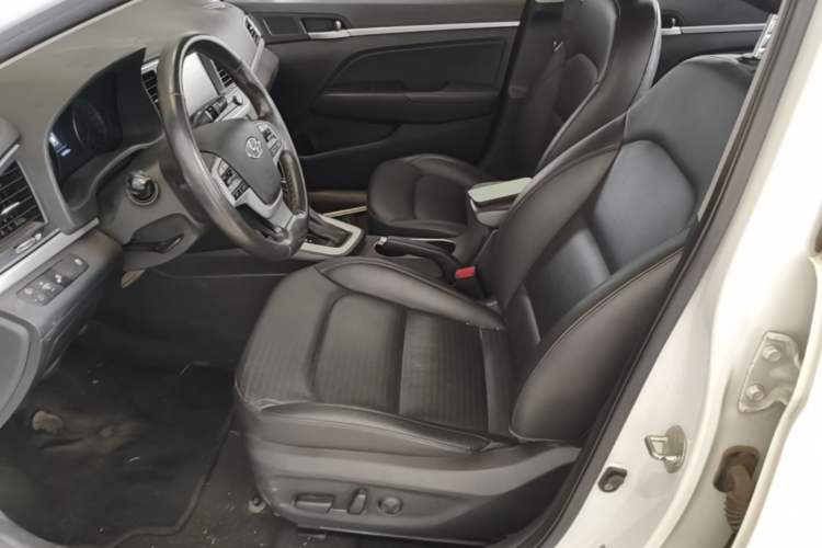 Used Hyundai Elantra (6th Generation / Lingdong) 2016 1.6L Automatic ZhiXuan · Luxury Version Left Front Seat